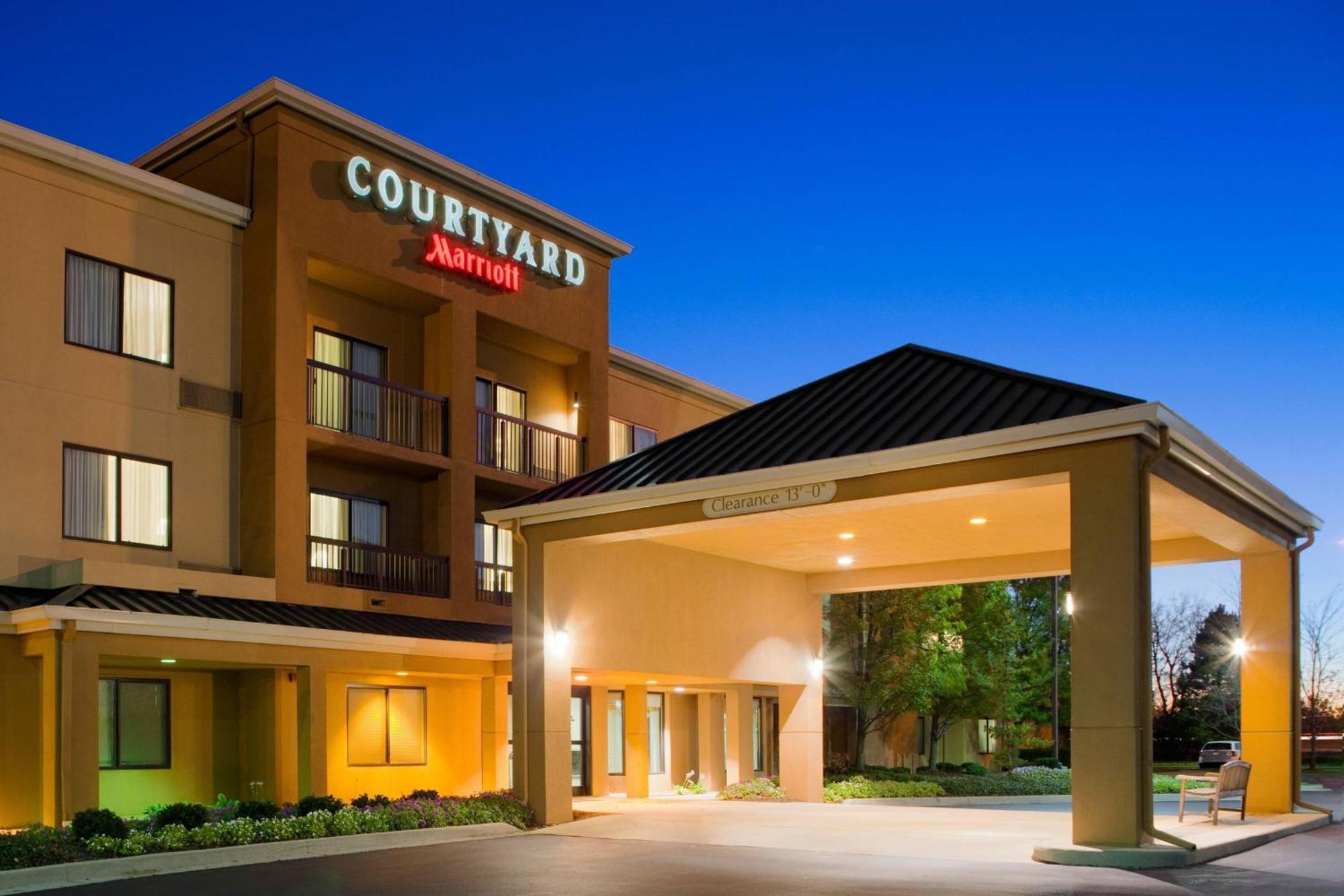 Courtyard Toledo Rossford/Perrysburg Hotel Kültér fotó